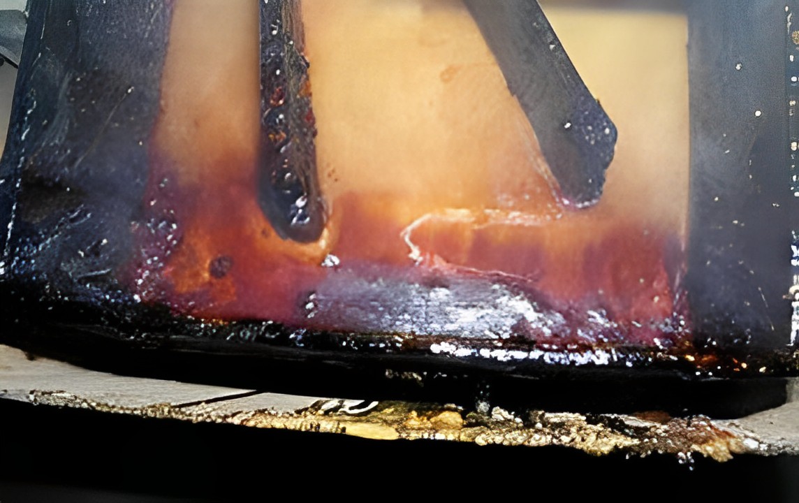 Hot melt ragasztó: a karbonizáció okai és megoldásai a felhasználás során