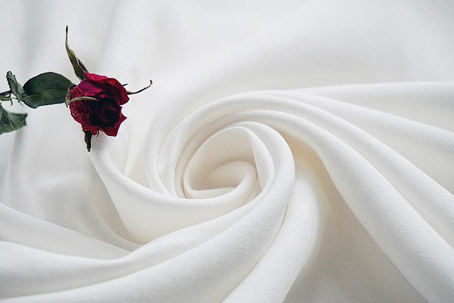 PUR Hot Melt ragasztó felhordása: Textil